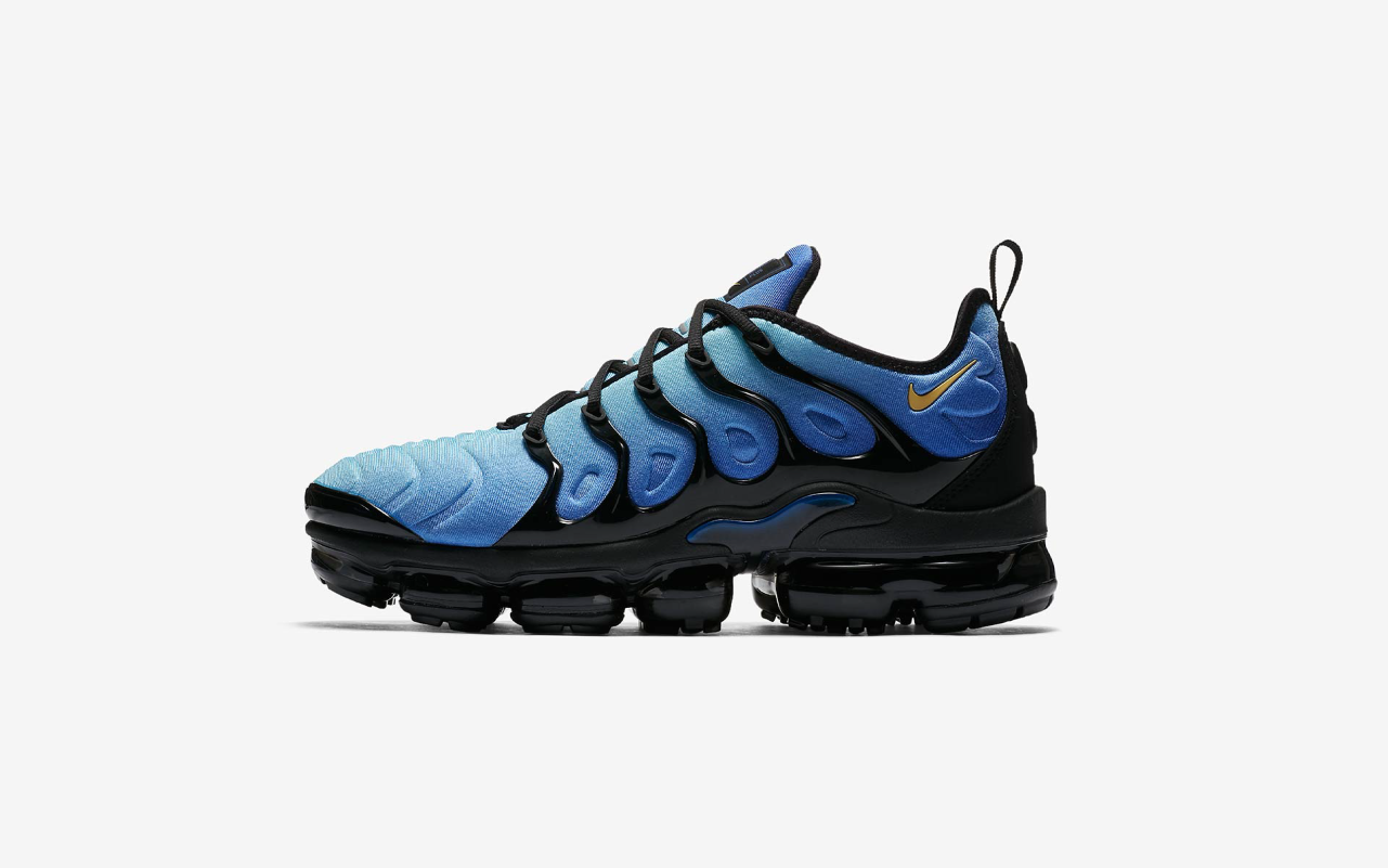 nike air vapormax plus blue