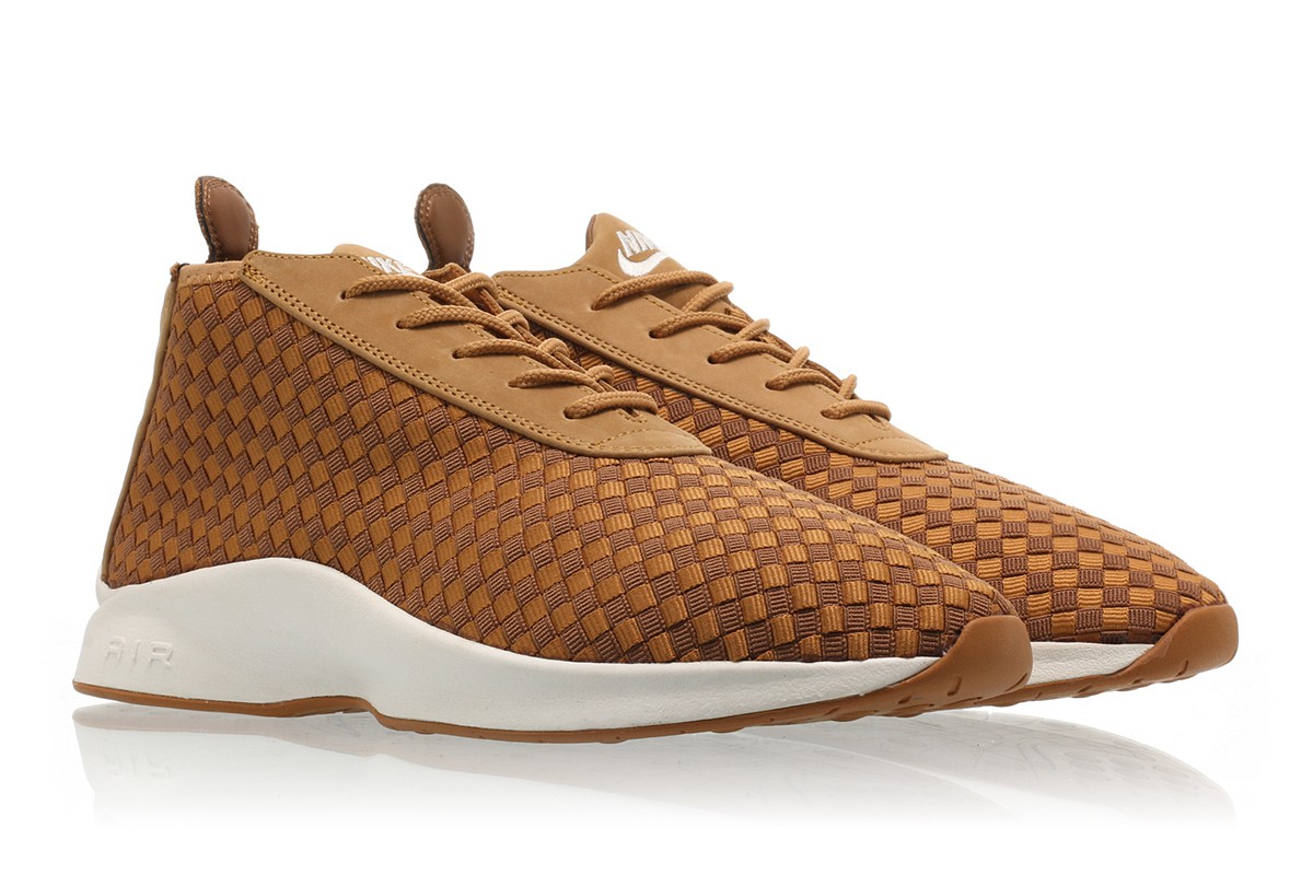 nike woven boot