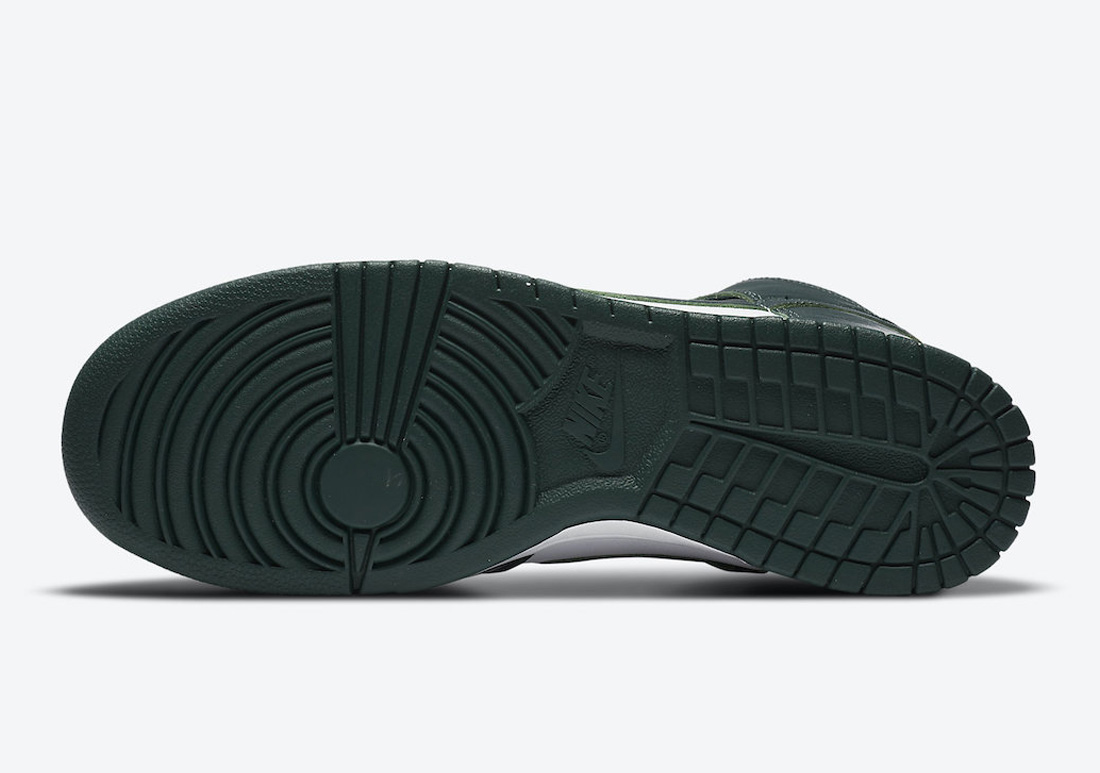 nike dunk high pine green