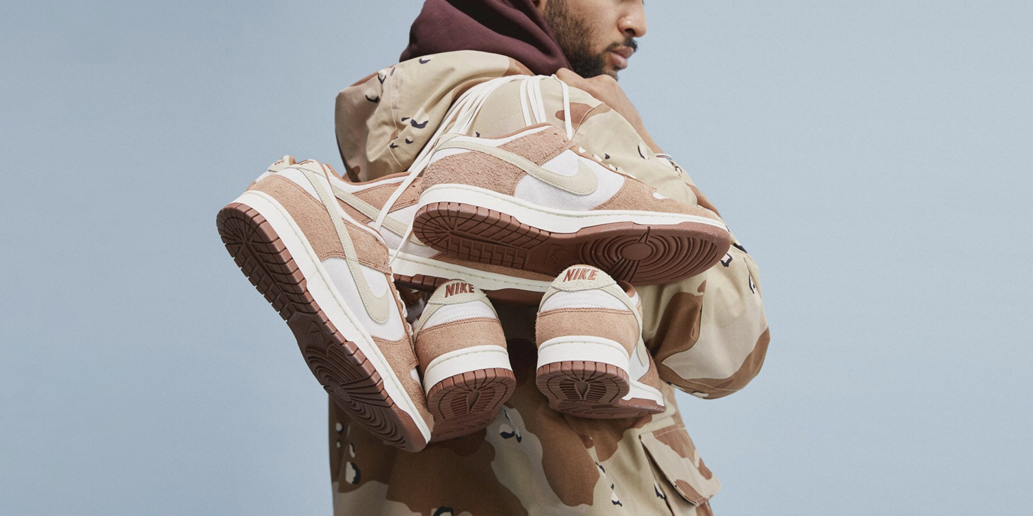 dunk low dark curry