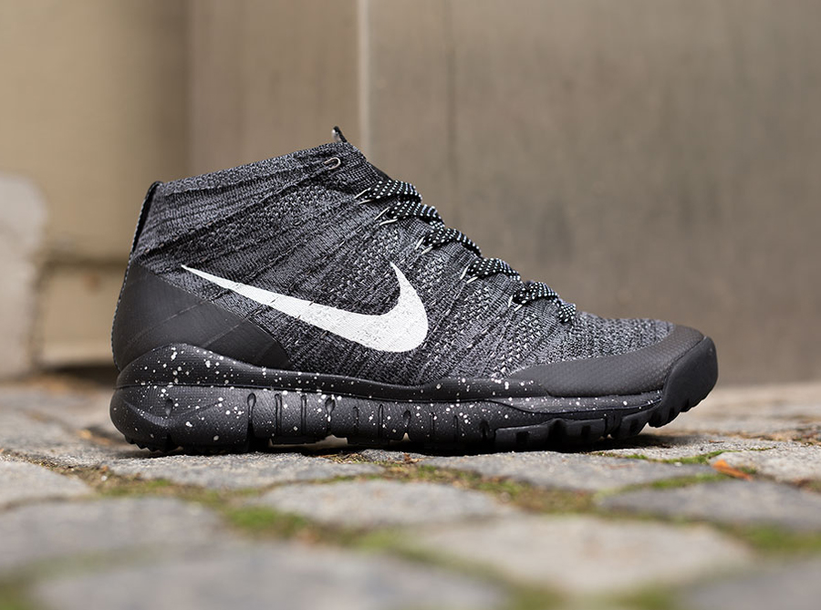 nike flyknit chukka amazon