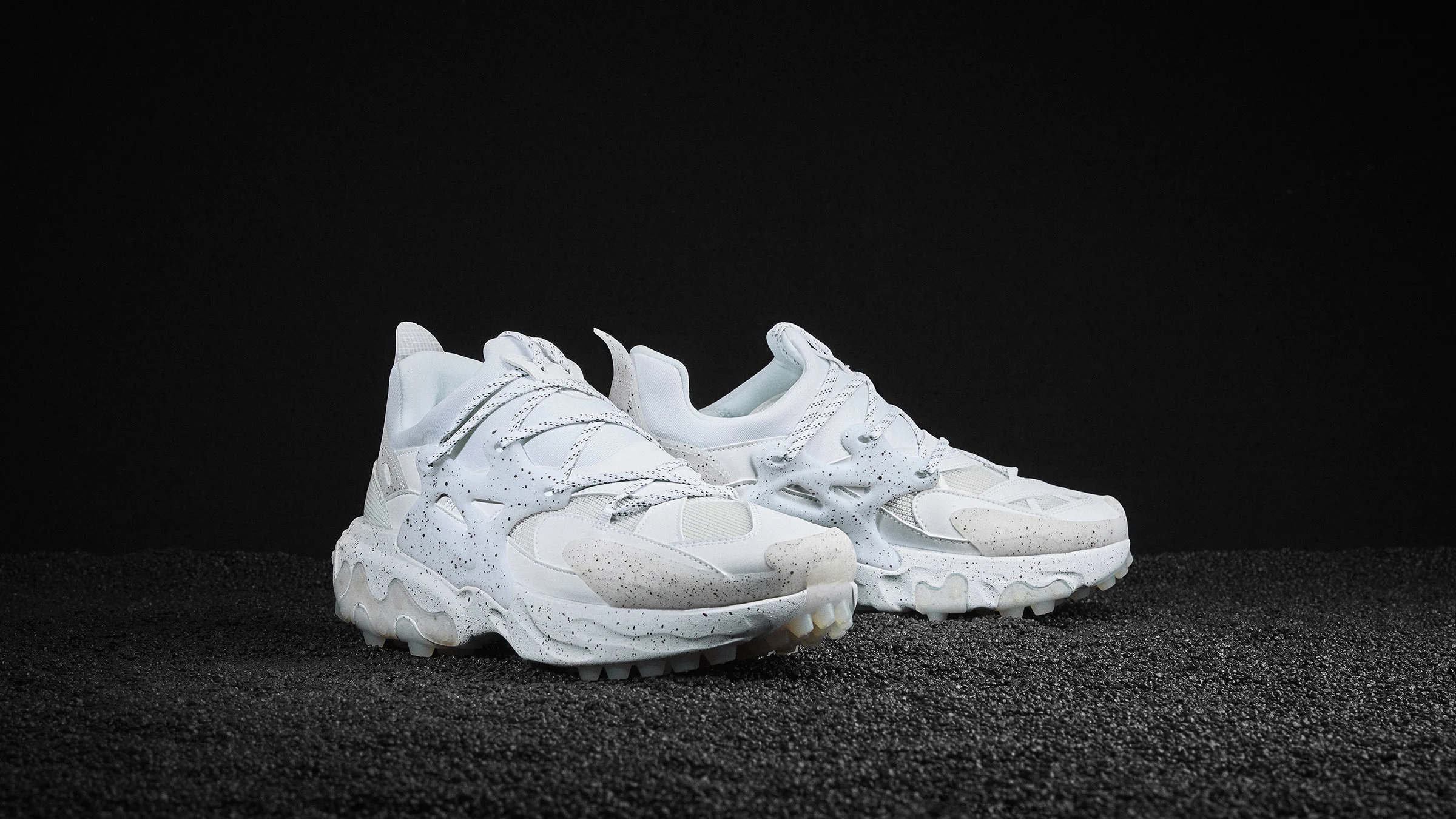 Undercover dÃ©voile ses 3 nouvelles Nike React Presto | WAVEÂ®