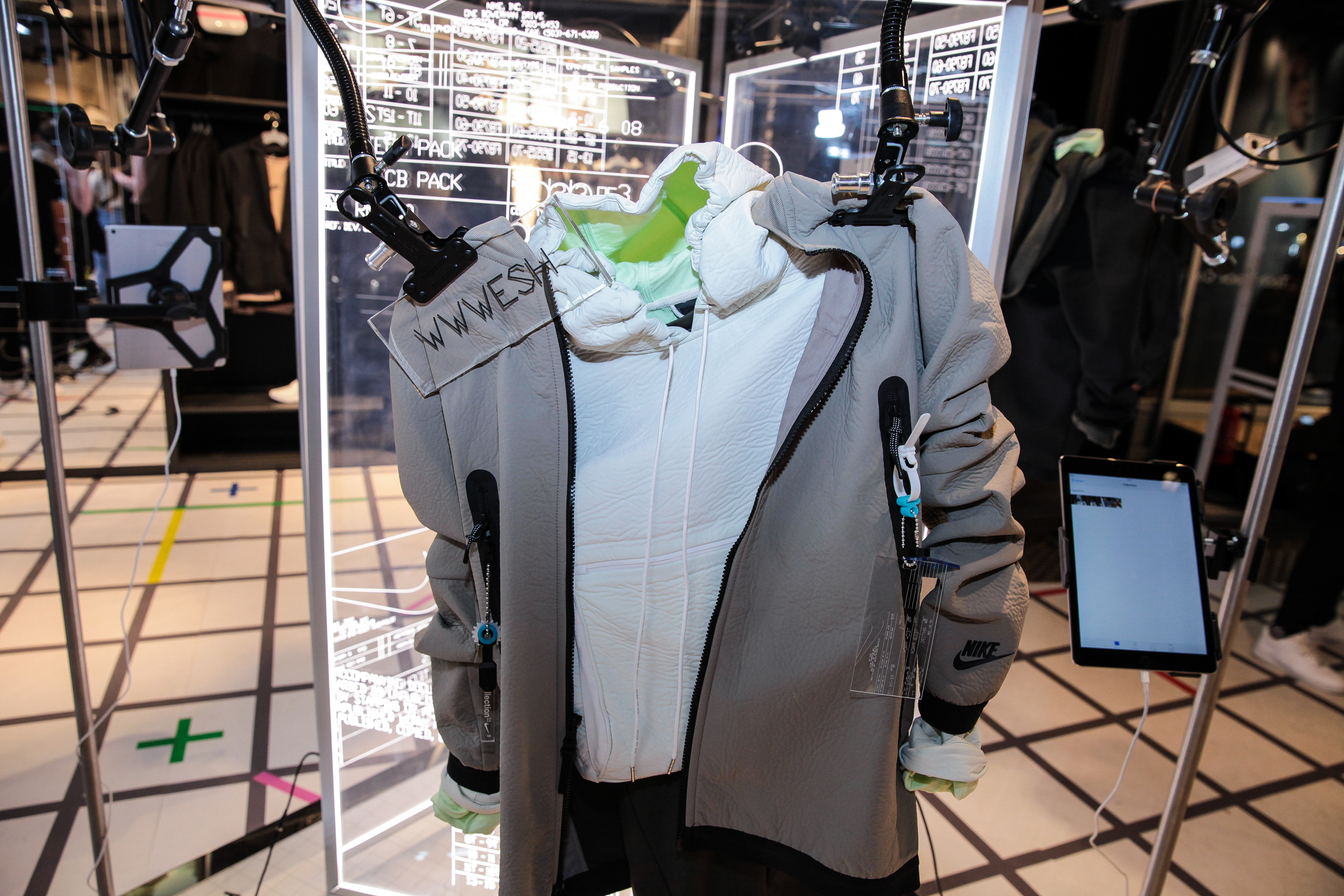 Le Nike TECHPACK.LAB ouvre à Paris | WAVE®