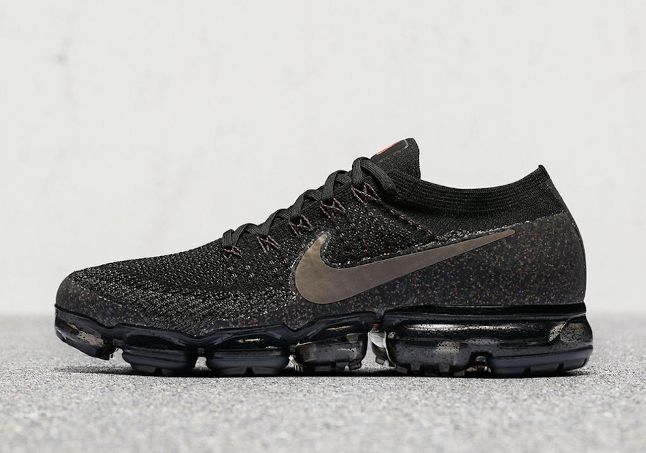 tan and black vapormax