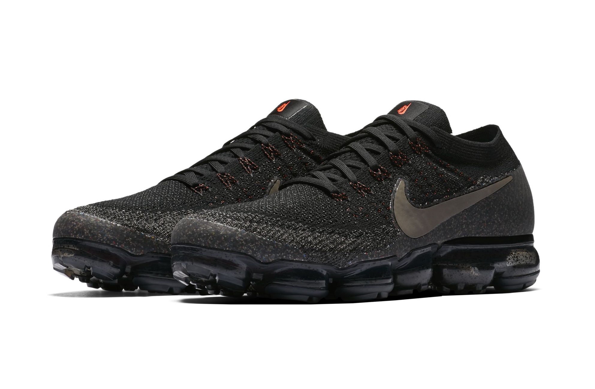 Nike présente une nouvelle Vapormax Dark Brown Black | WAVE®