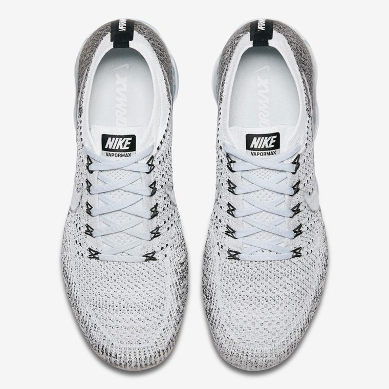 vapor max plus oreo