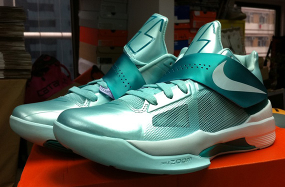 nike easter egg