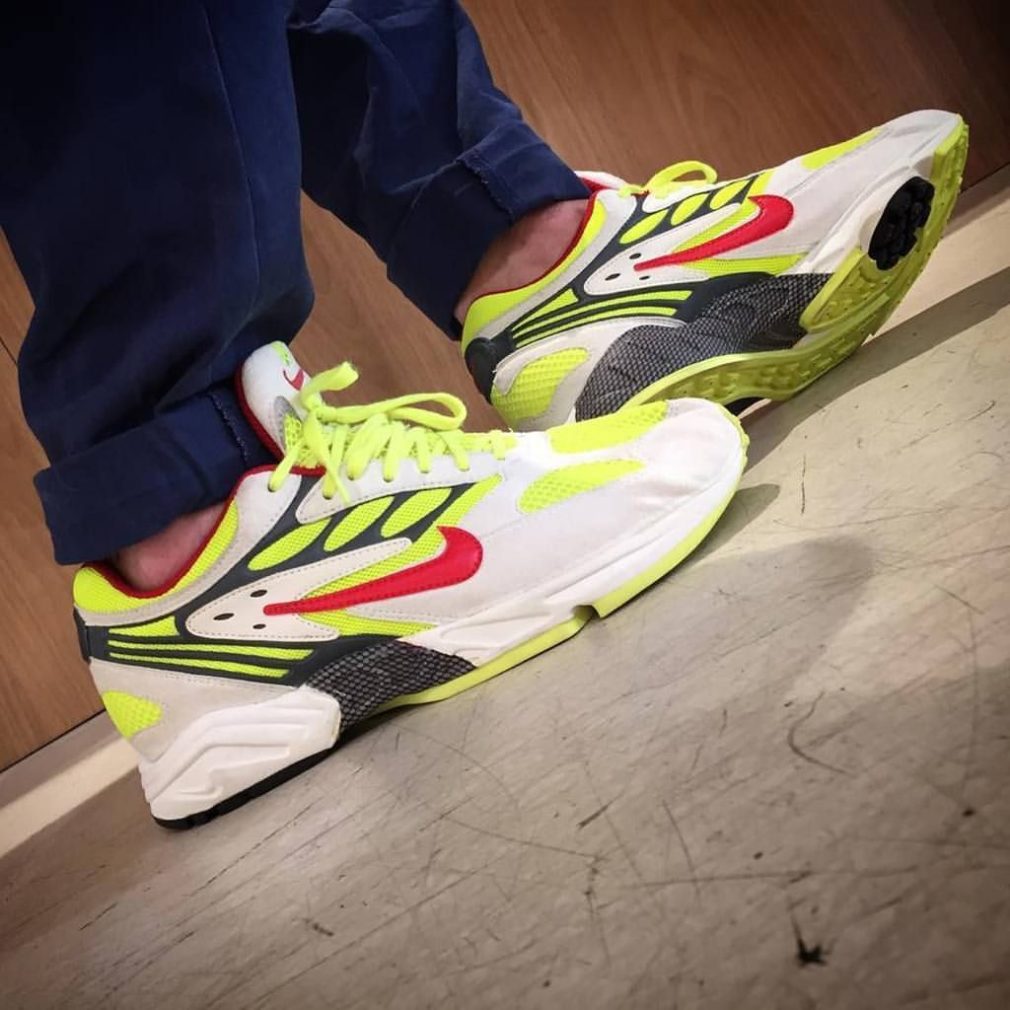 nike air ghost racer navy