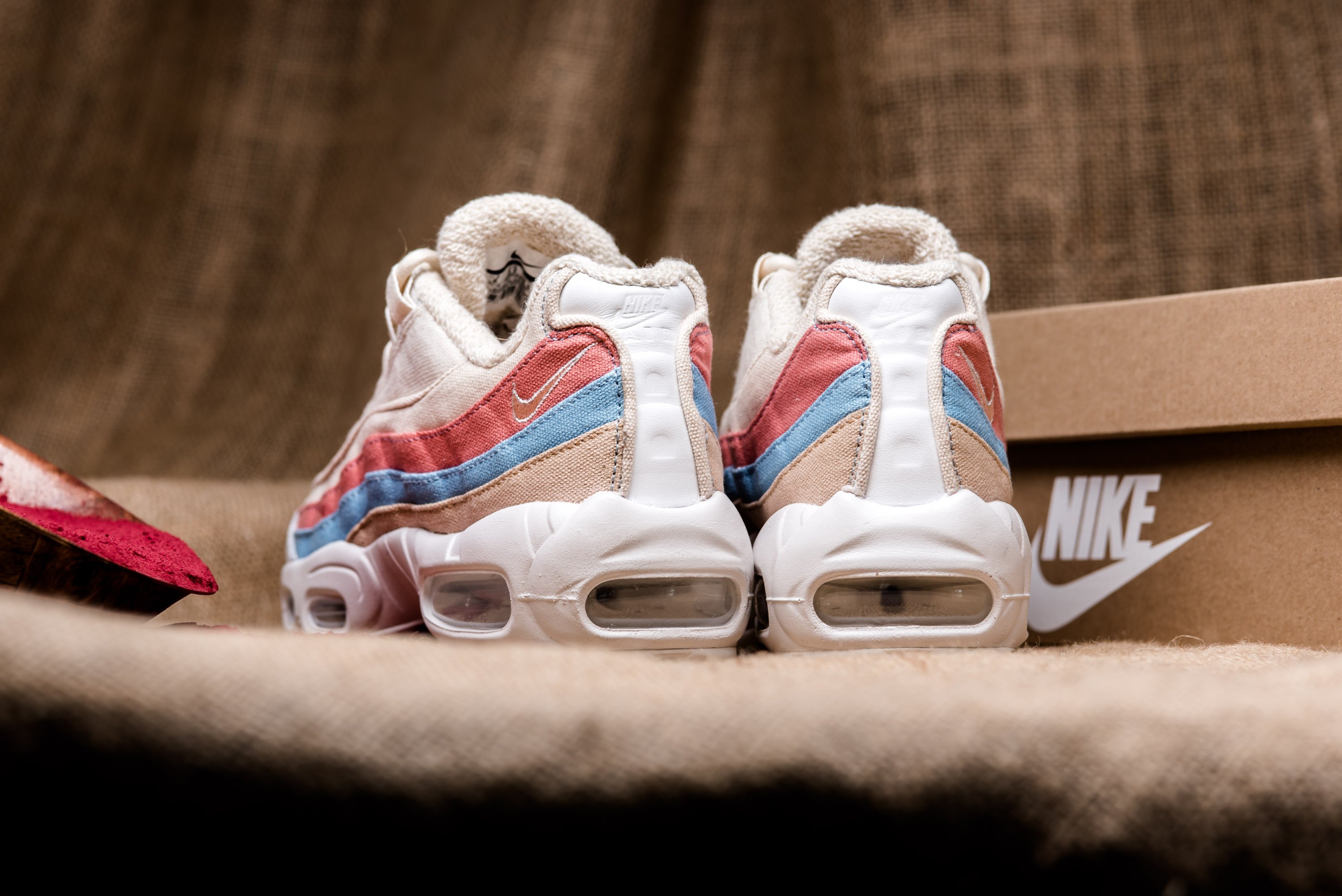 plant color air max 95