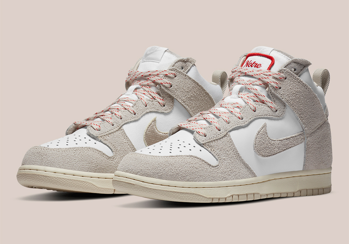 white and tan nike dunks