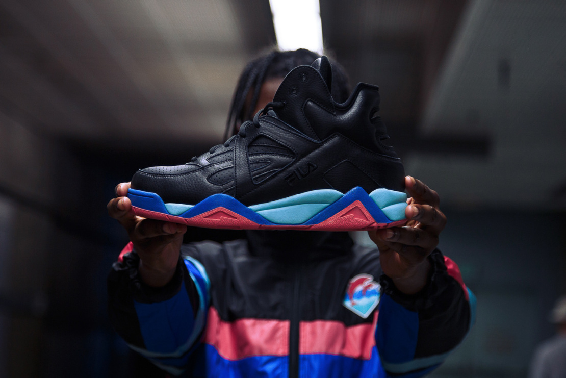 pink dolphin fila