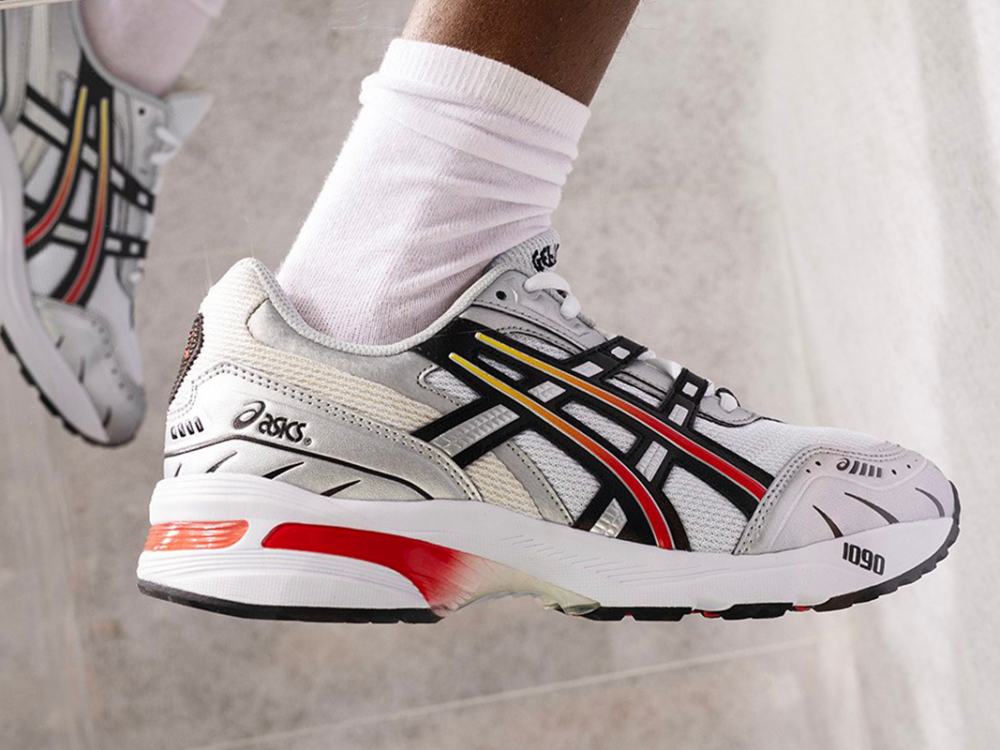 ASICS Gel 2020