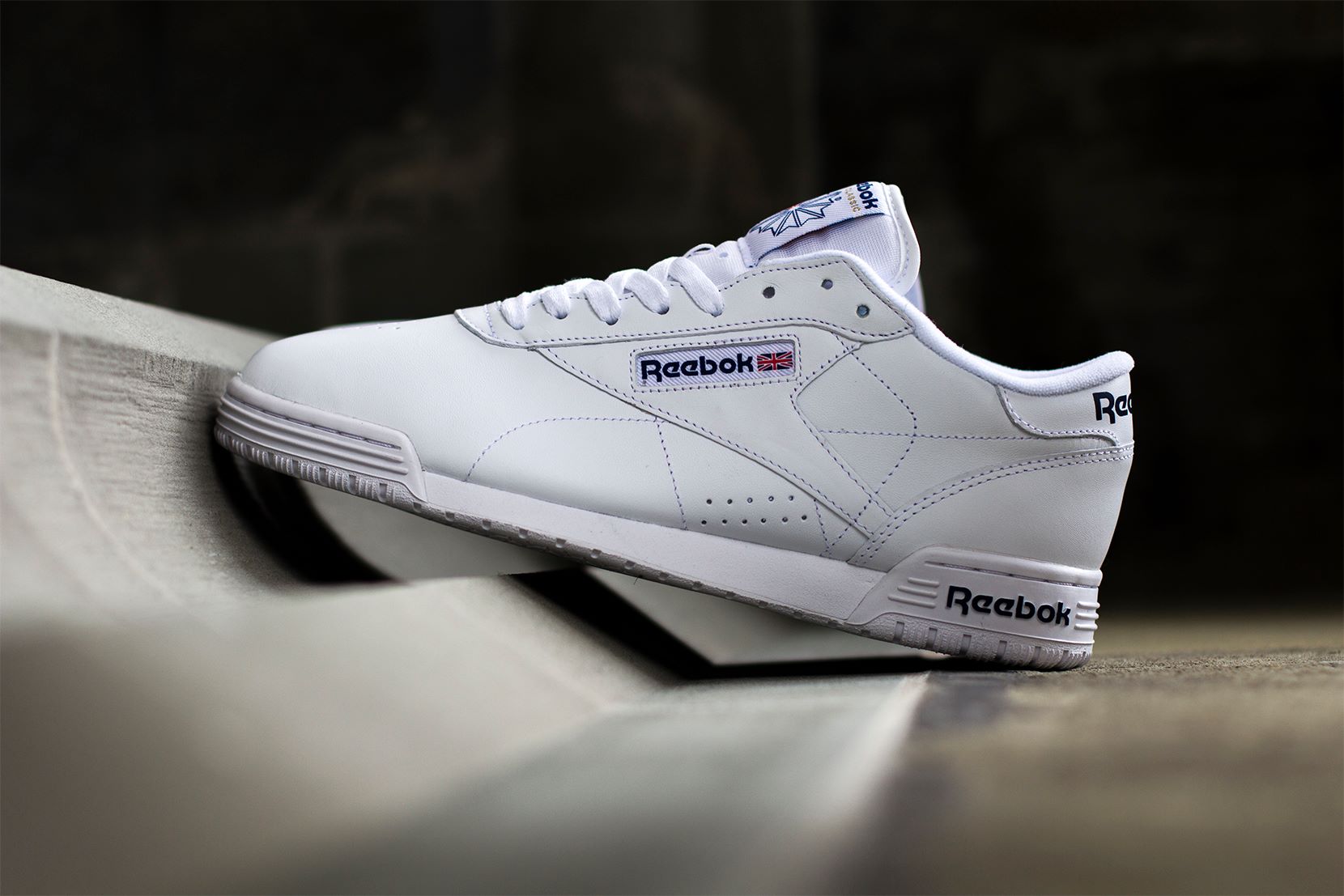 reebok exofit red