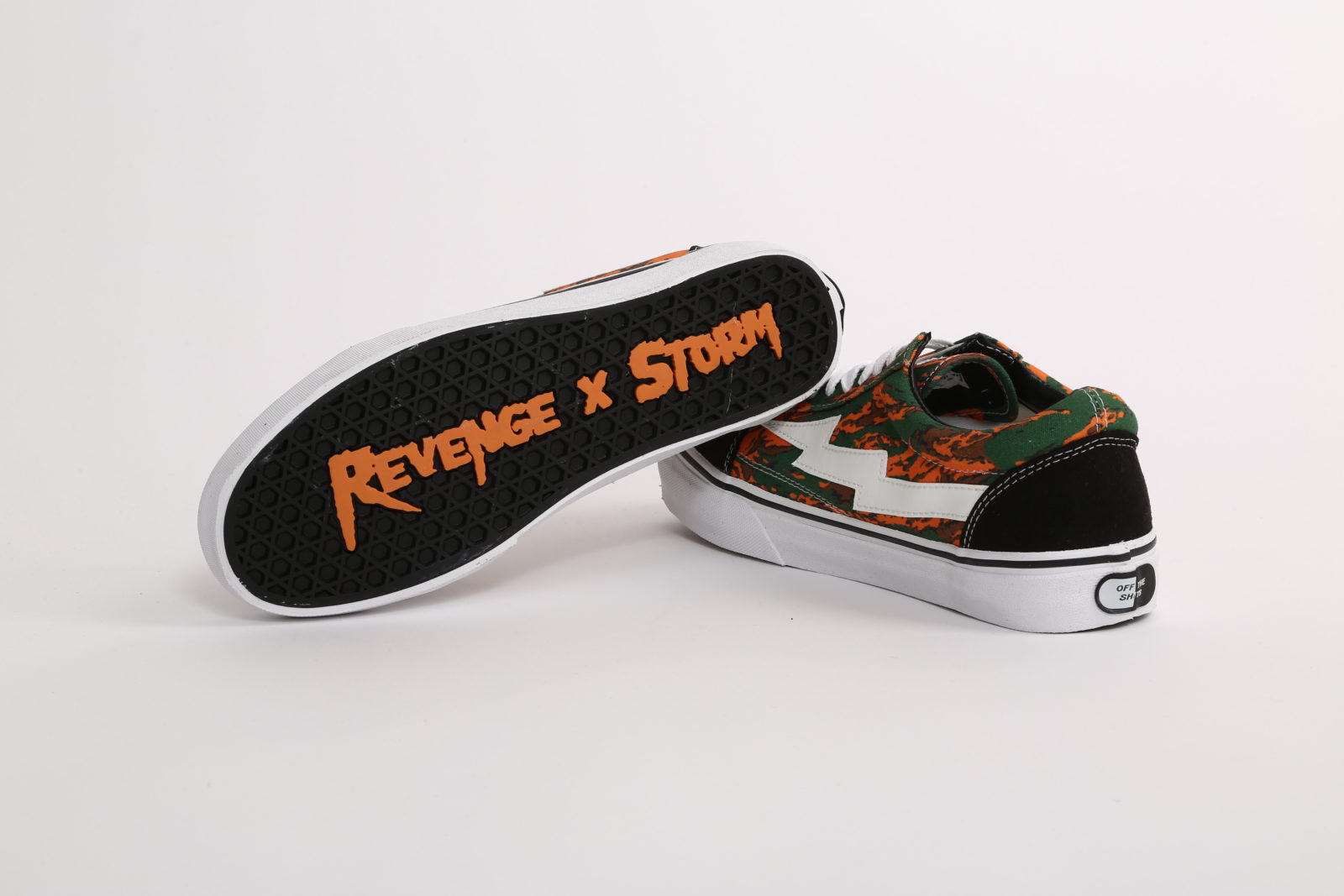 revenge storm size 13