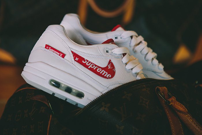 lv x supreme nike