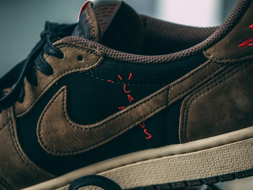 La Air Jordan 1 Low Travis Scott devrait restock très bientôt WAVE®